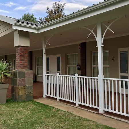 Anathi Hotel Kokstad  Luaran gambar
